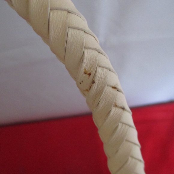 MICHAEL KORS LEATHER DRAWSTRING SATCHEL - Light Beige #1 - Picture 10 of 14